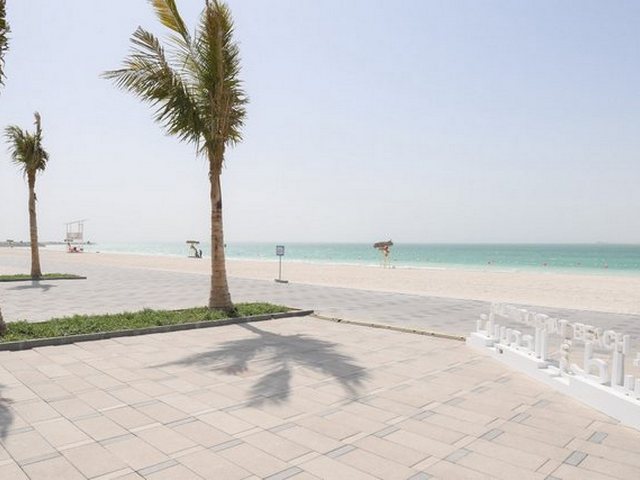 شاطئ الحديريات ابوظبي