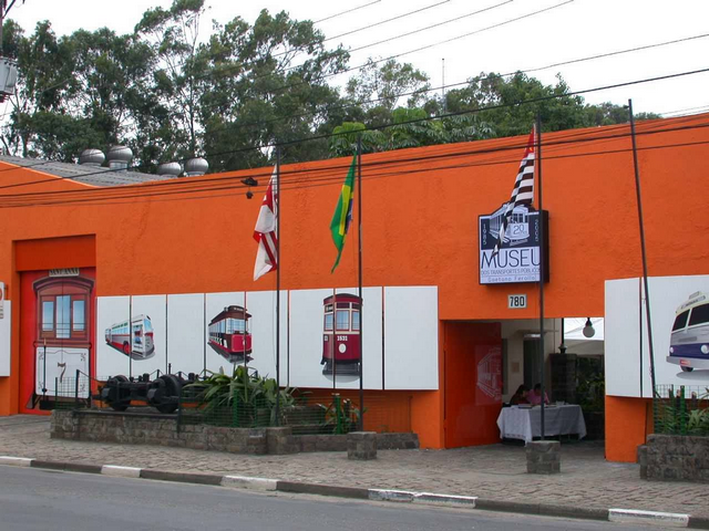 متحف غايتانو فيرولا للنقل العام ساو باولو